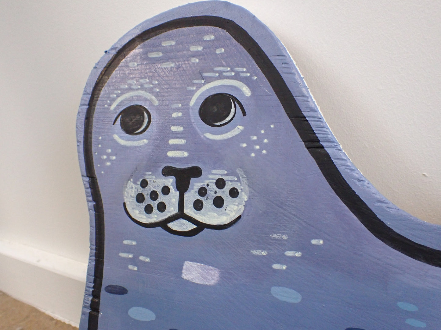 Seal wood cut-out